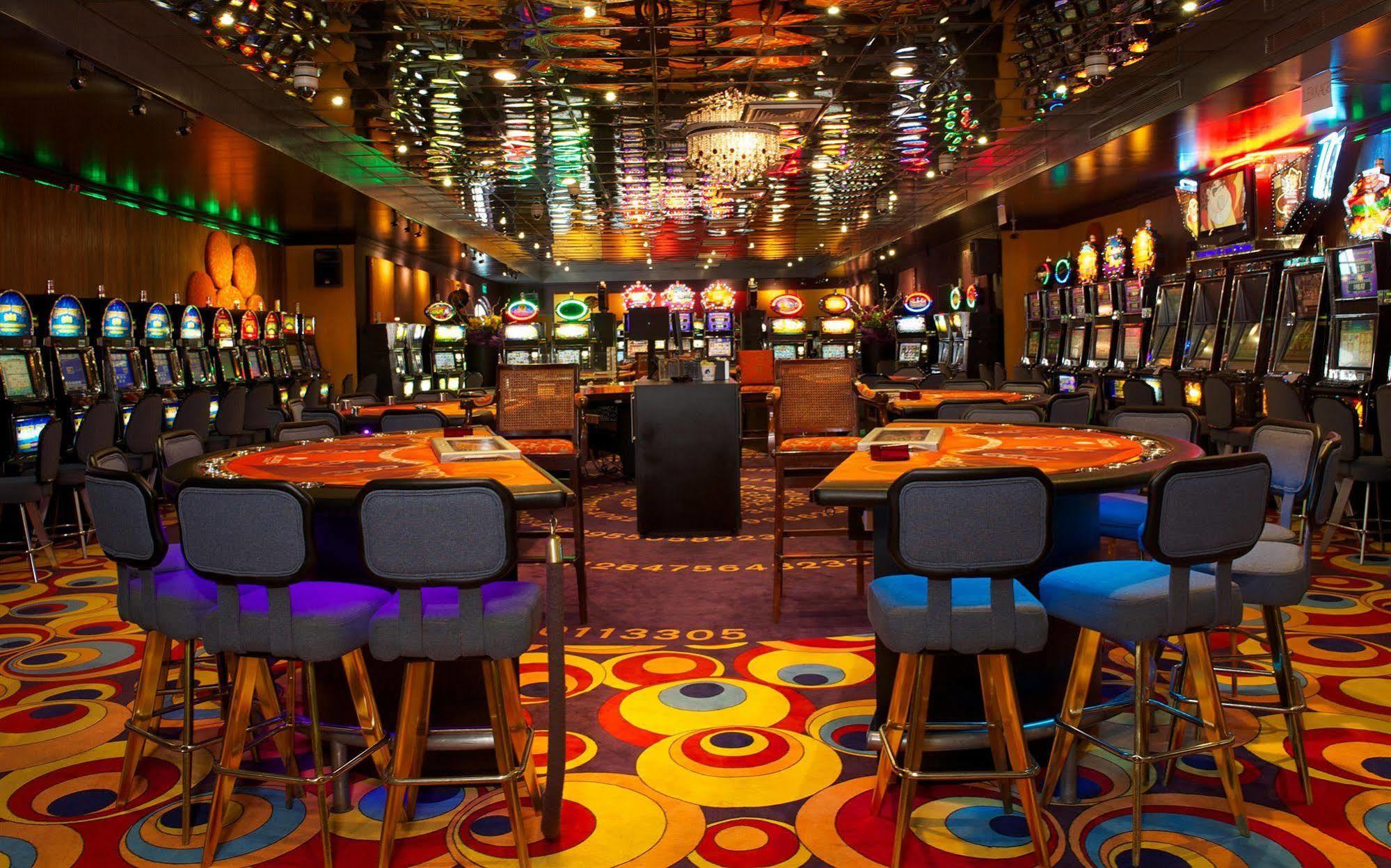 Trupial Hotel & Casino Willemstad Exteriör bild